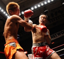 エアロダイナマイト - キックボクシング×クラブミュージック- 